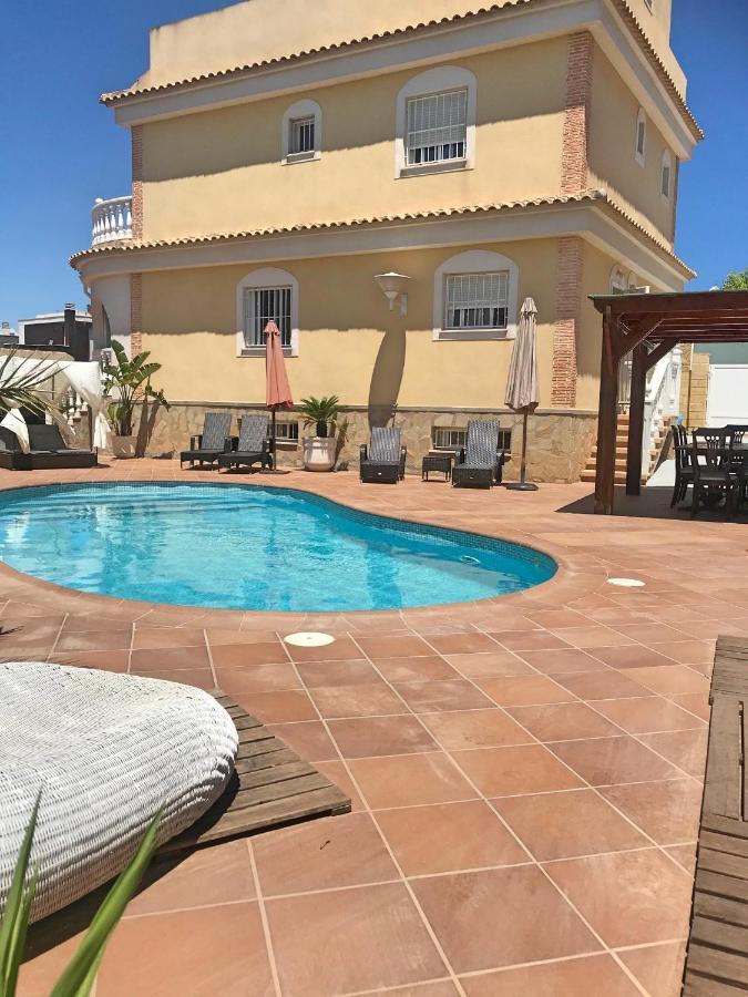 Vickys Villa Puerto Marino Extérieur photo