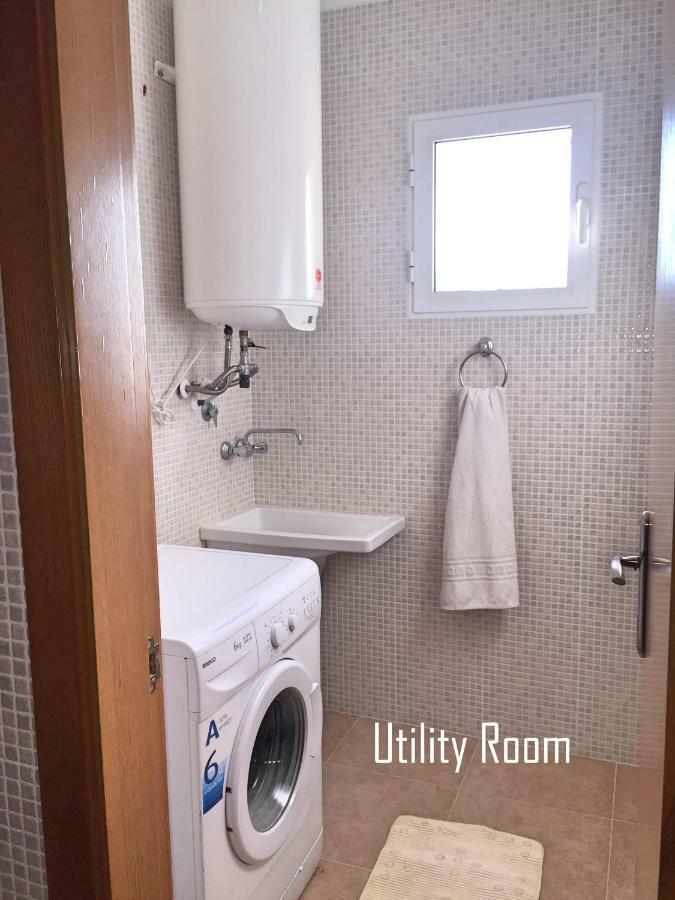 Vickys Villa Puerto Marino Extérieur photo